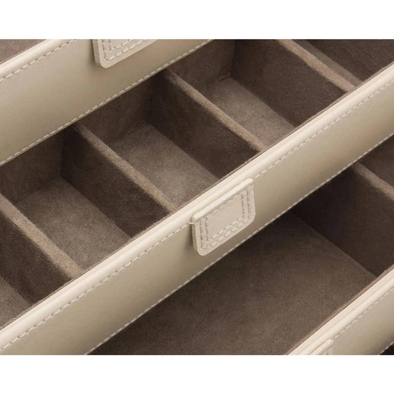 Wolf Caroline Extra Large Ivory Jewellery Case 329553 4 Wolf Caroline Extra Large Ivory Jewellery Case 329553 - Image 4