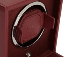 Wolf Cub Single Watch Winder With Glass Cover Bordeaux 461126 8 Wolf Cub Single Watch Winder With Glass Cover Bordeaux 461126 -Fashion Watch Shop 461126 5 79092.1605542595