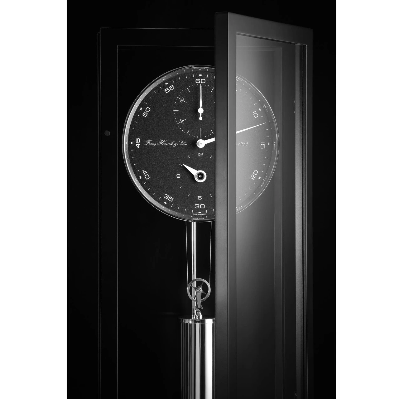 Hermle Mechanical Precision Movement 31 Days Power Reserve Black With Black Dial Long Case Wall Clock 71007-740761 5 Hermle Mechanical Precision Movement 31 Days Power Reserve Black With Black Dial Long Case Wall Clock 71007-740761 - Image 5