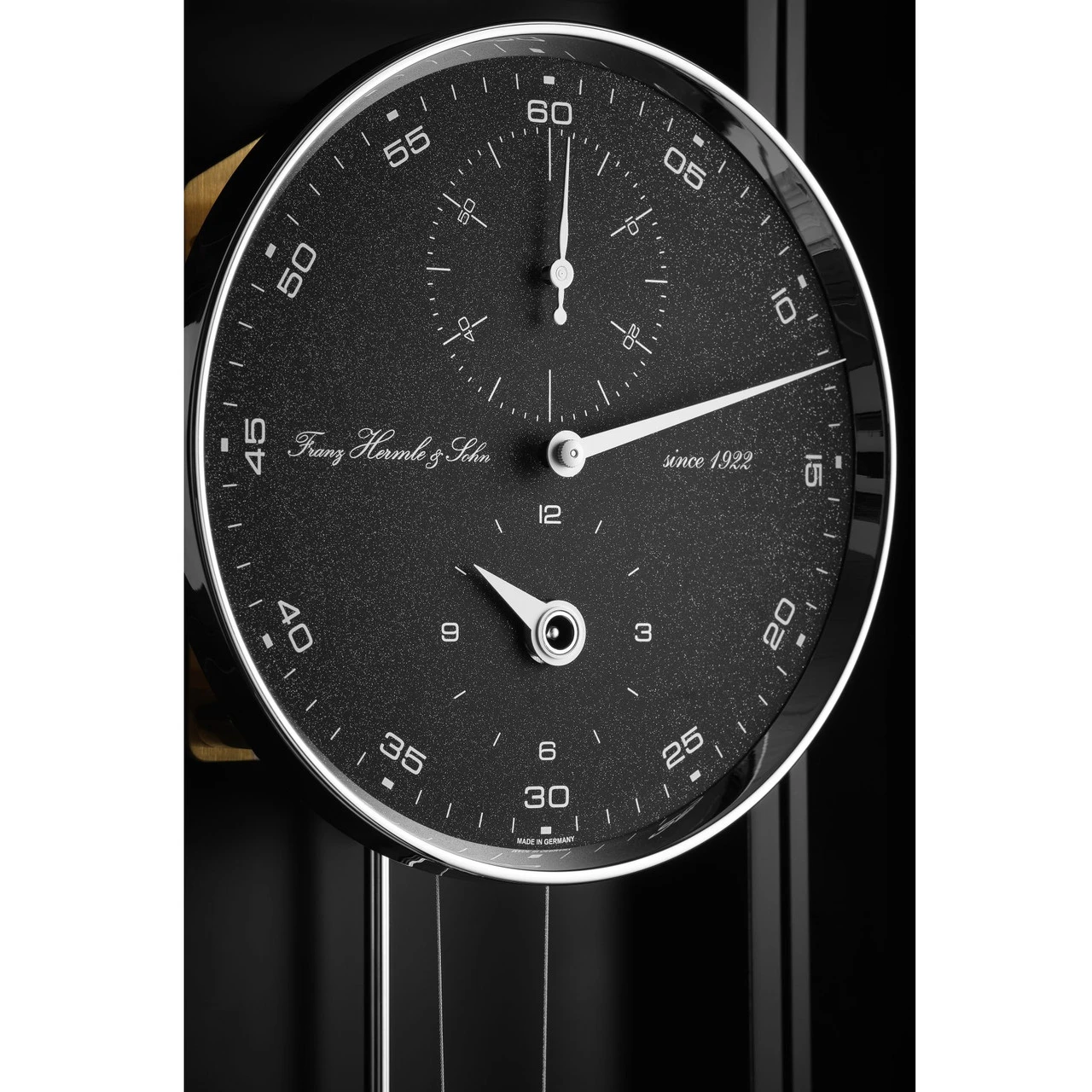 Hermle Mechanical Precision Movement 31 Days Power Reserve Black With Black Dial Long Case Wall Clock 71007-740761 3 Hermle Mechanical Precision Movement 31 Days Power Reserve Black With Black Dial Long Case Wall Clock 71007-740761 - Image 3
